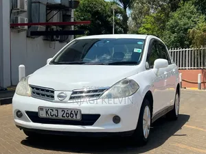 Nissan Tiida 2009 White