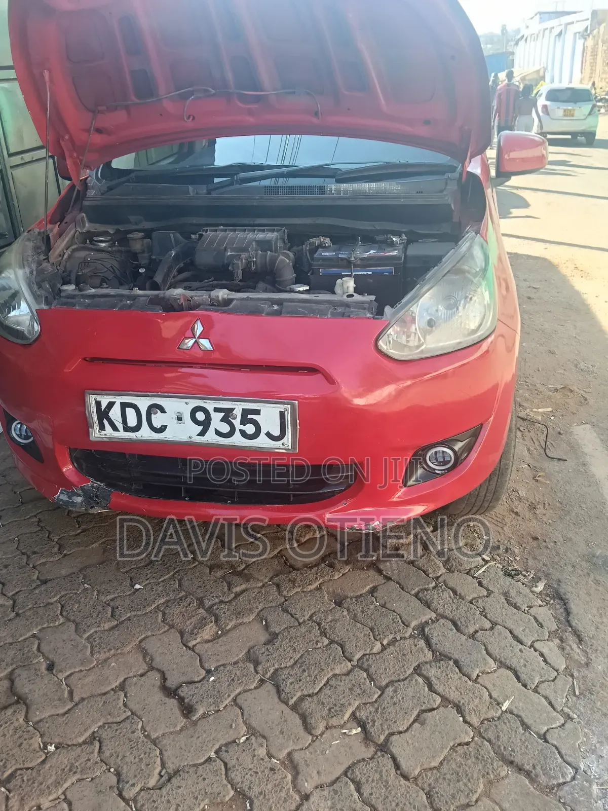 Mitsubishi Mirage 2014 Red