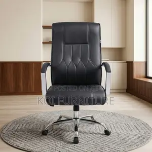 Office Chair : Black High-Back Leather Executive Swivel Office Chair