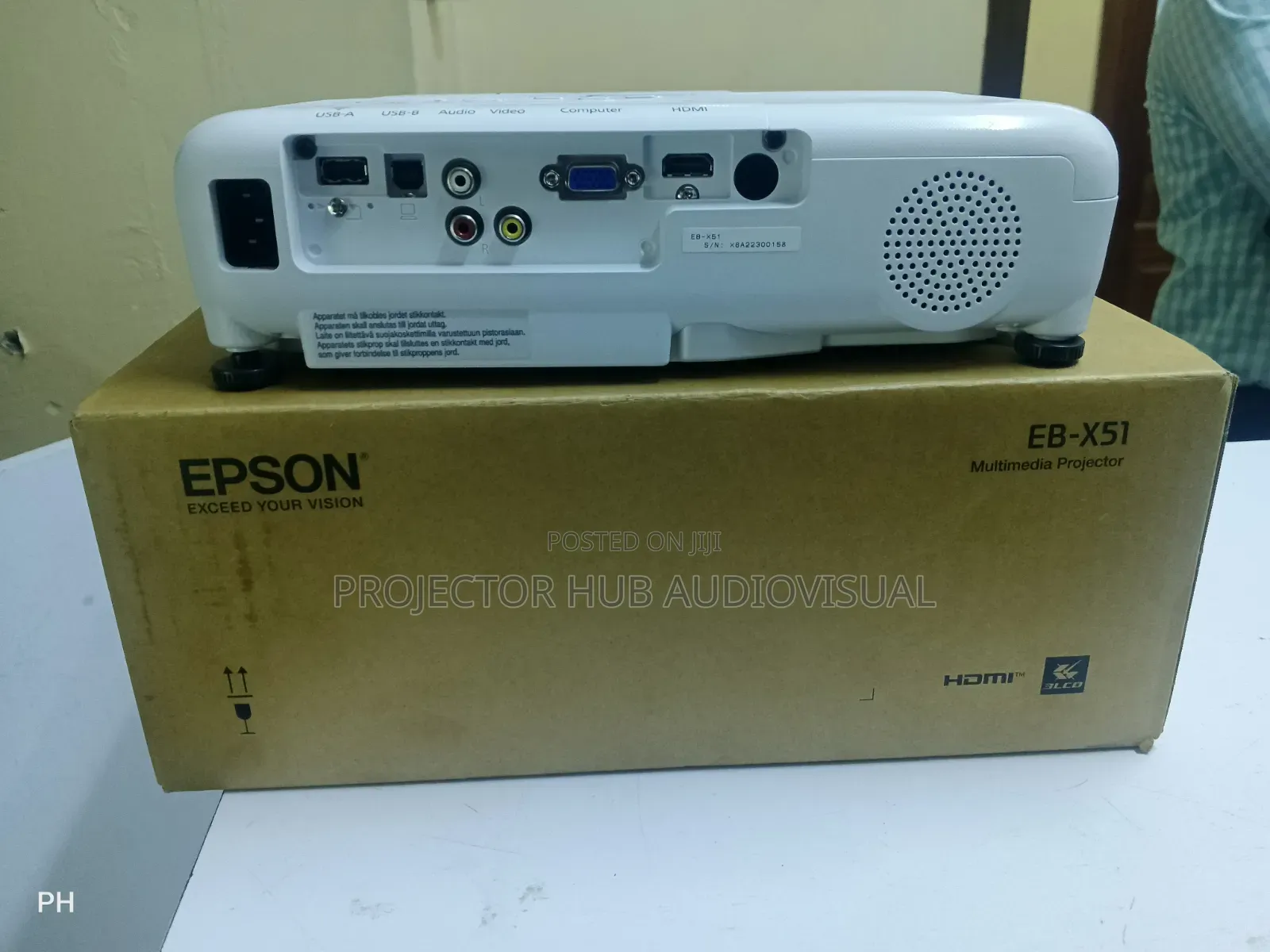 Epson EB-W51 Projector