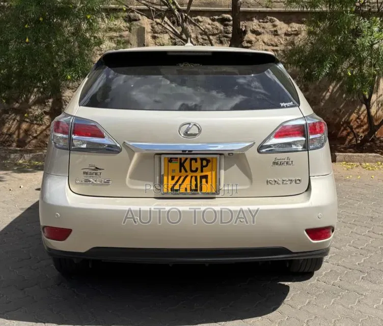 Lexus RX 270 2012 Gold