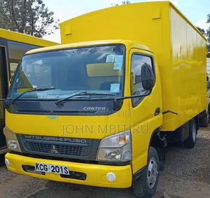 Mistubishi Canter Fe84 2014 Yellow