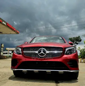 Mercedes-Benz GLC-Class 2018 Red