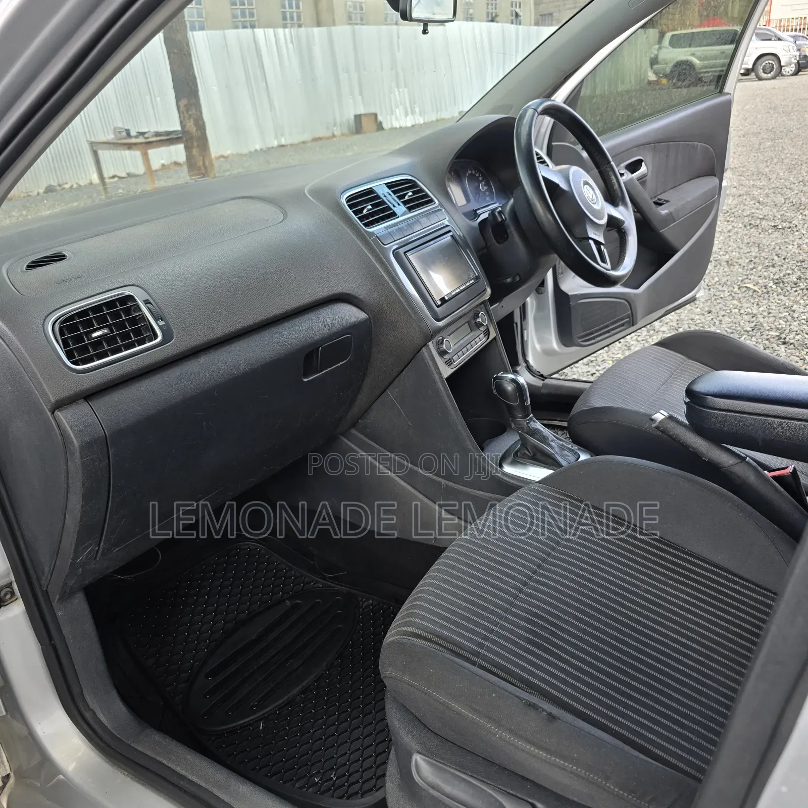 Volkswagen Polo 1.2 TSI 2012 Silver