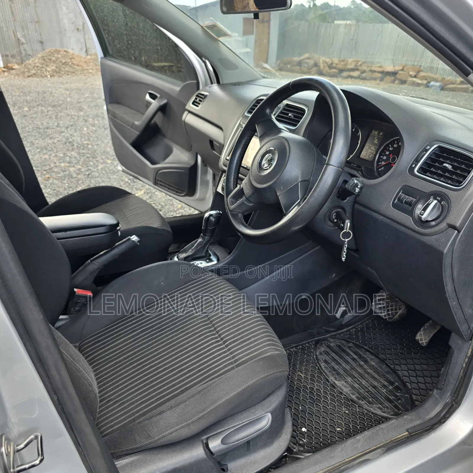 Volkswagen Polo 1.2 TSI 2012 Silver