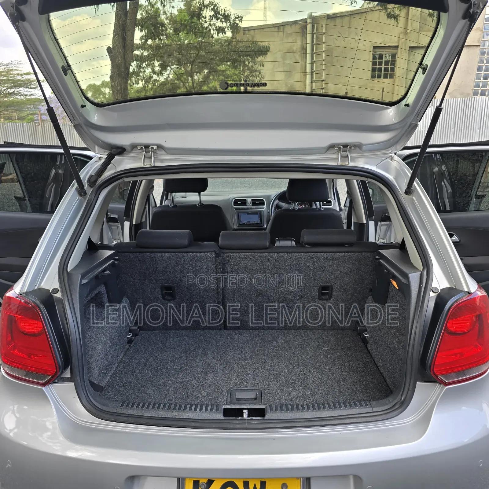 Volkswagen Polo 1.2 TSI 2012 Silver