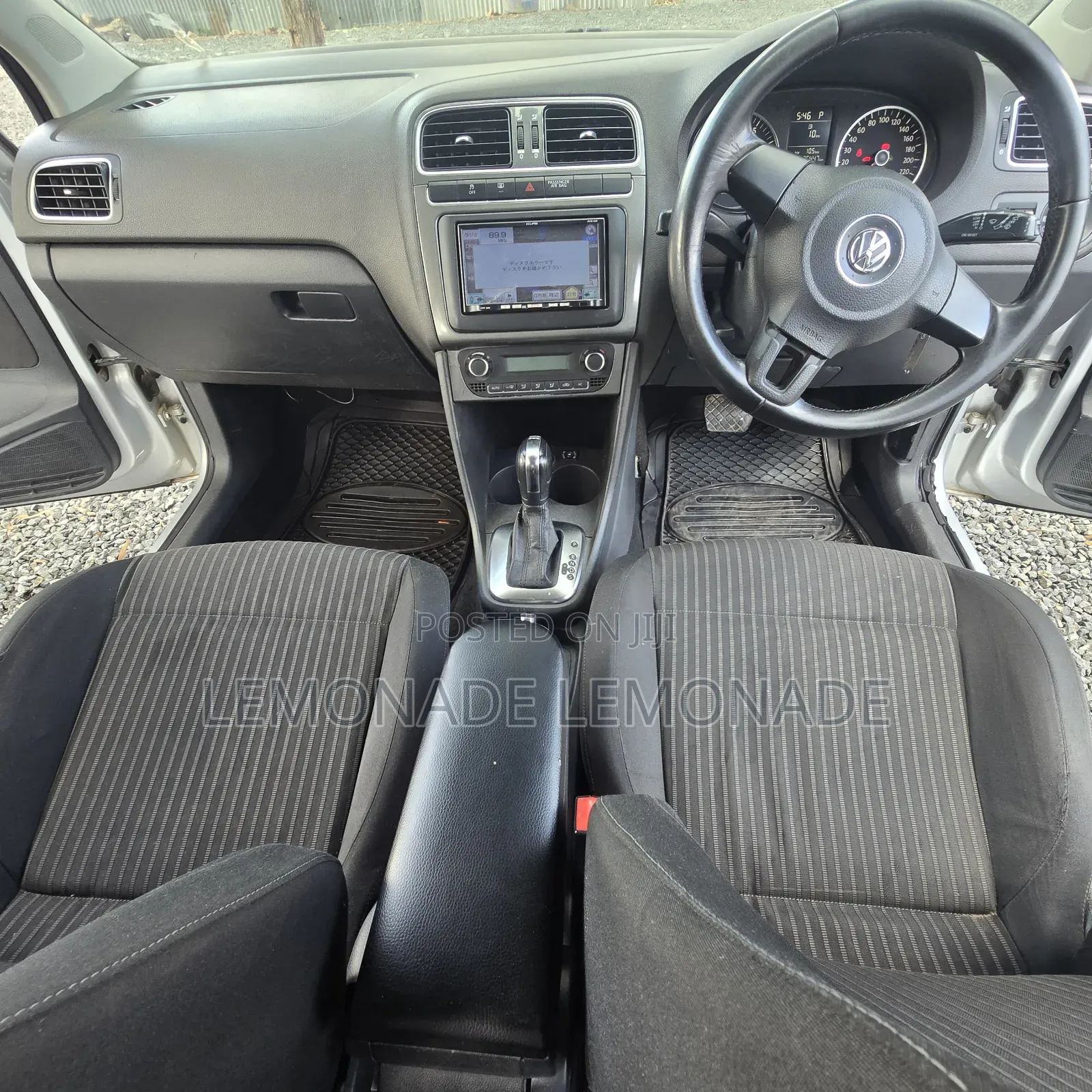 Volkswagen Polo 1.2 TSI 2012 Silver