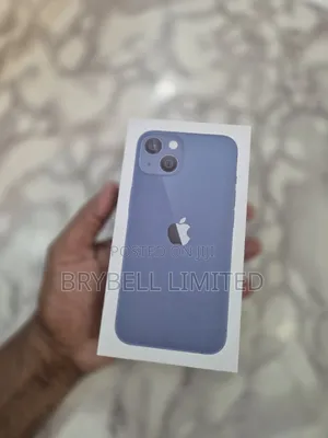 New Apple iPhone 13 128 GB Blue