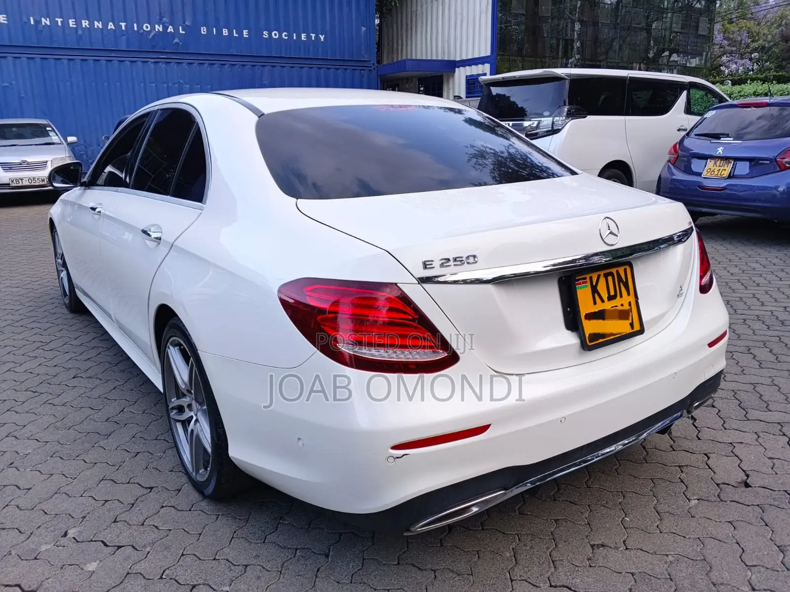 Mercedes-Benz E250 2016 White