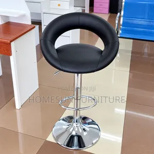 Bar Stool – Luxury Black Padded Chair With Chrome Footrest