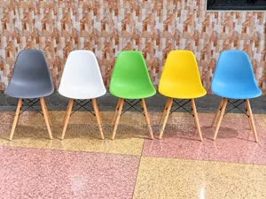 Dining Chair – Colourful Modern Plastic Seat With Wooden Legs