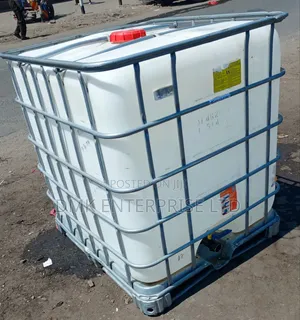 1000-Liter Intermediate Bulk Container Water and Liquid Storage Tank