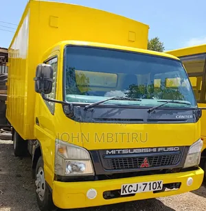 Mistubishi Canter FE84 2014