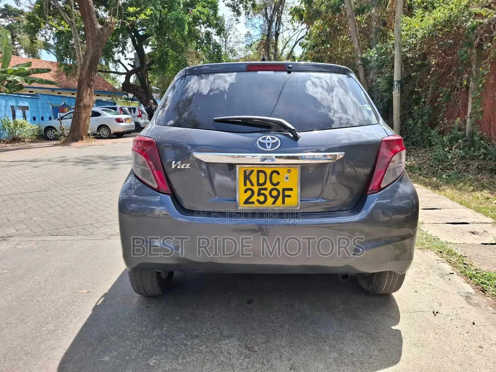 Toyota Vitz 2014 Gray