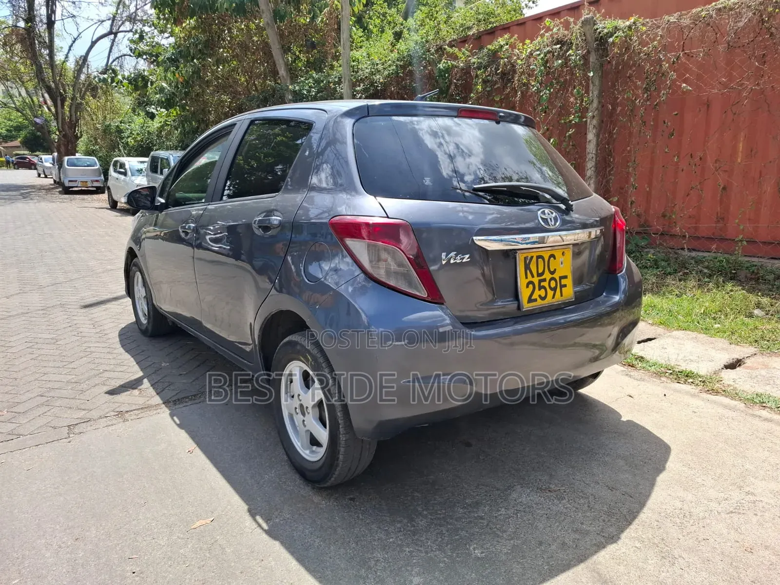 Toyota Vitz 2014 Gray