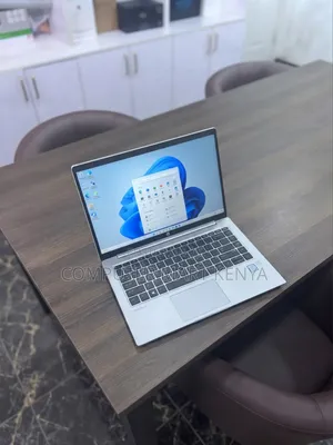 Laptop HP EliteBook 1040 G8 32GB Intel Core i7 SSD 512GB