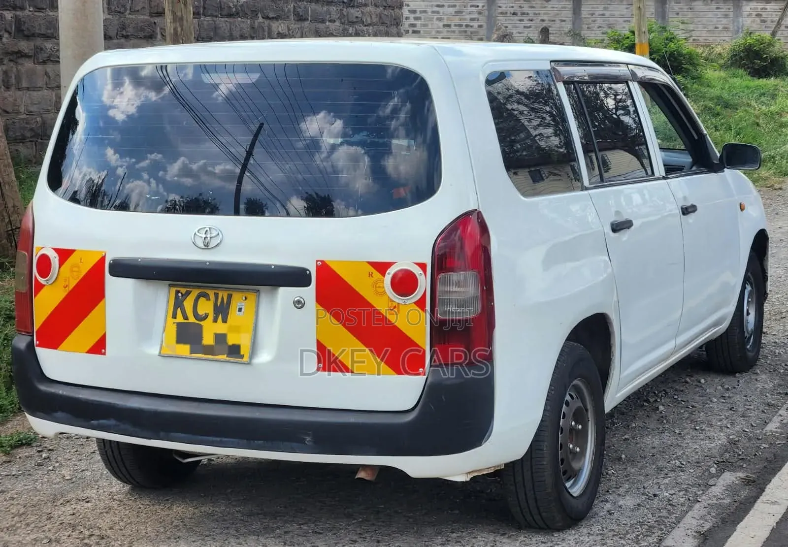 Toyota Probox 2013 White