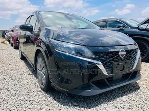Nissan Note 1.2 Hybrid 2021 Black