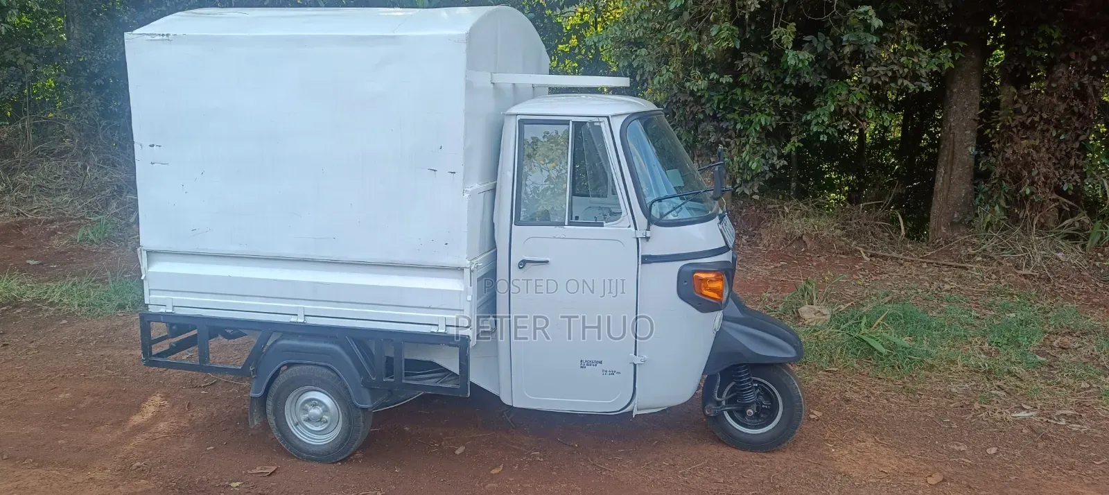 Piaggio Scooter 2025 White