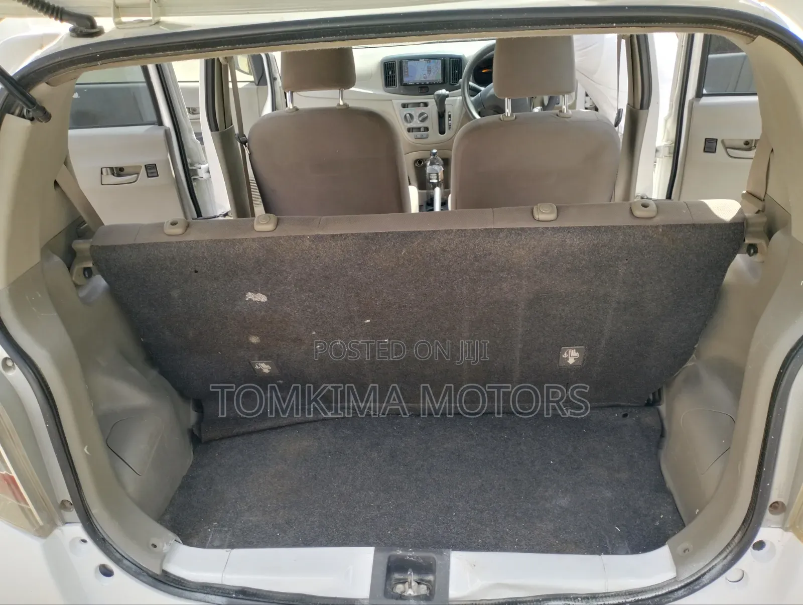 Daihatsu Mira 2016 White