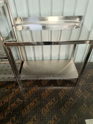Stainless Steel 4feet Working Table