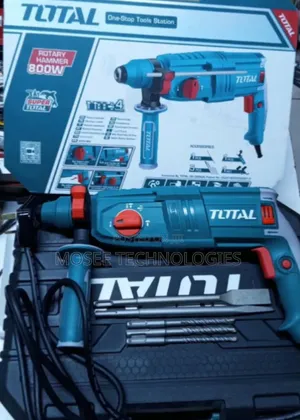 TOTAL 800W Heavy-Duty Electric Rotary Hammer Drill