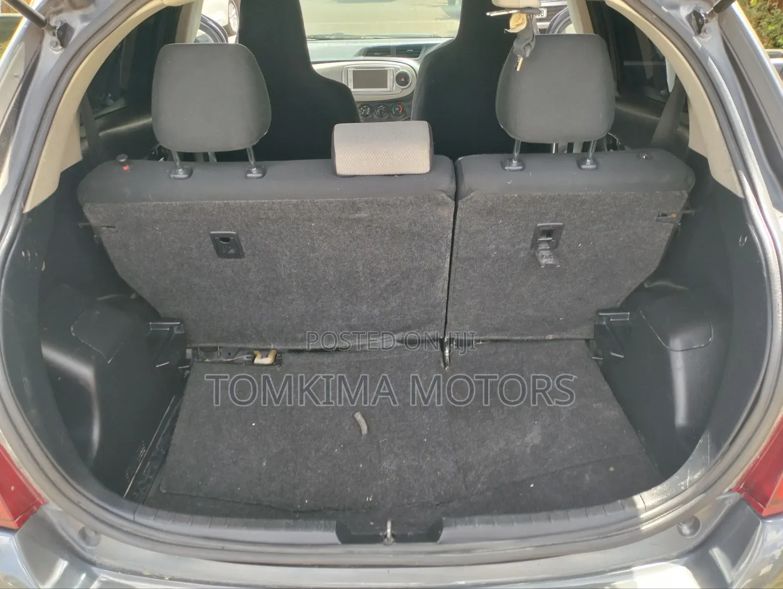 Toyota Vitz 2014 Gray