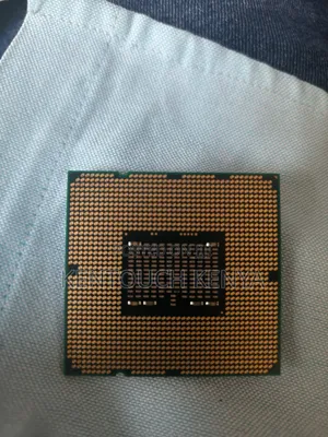 Intel Xeon X5660 2.8Ghz - 3.2Ghz 6 Cores 12MB Processor