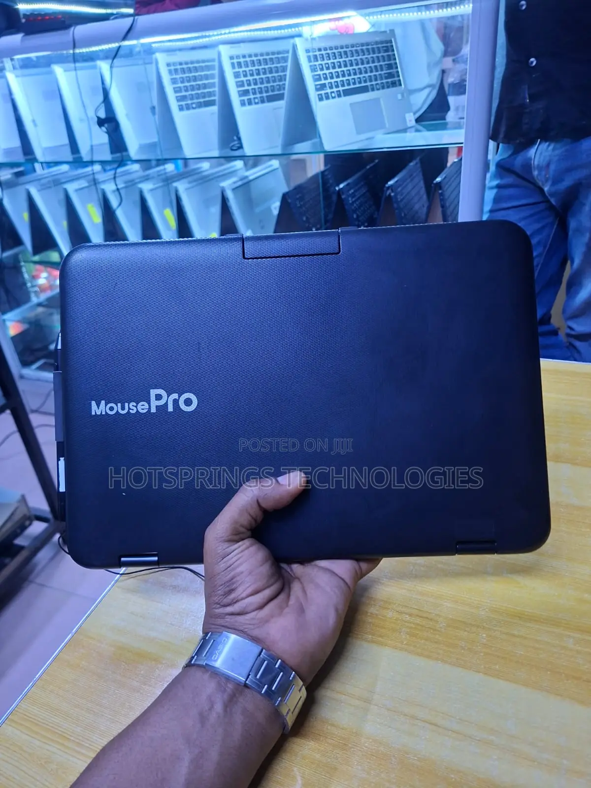 Laptop 4GB Intel Celeron SSD 60GB