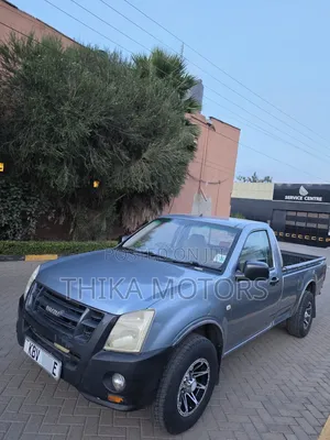 Isuzu D-MAX 2013 Gray