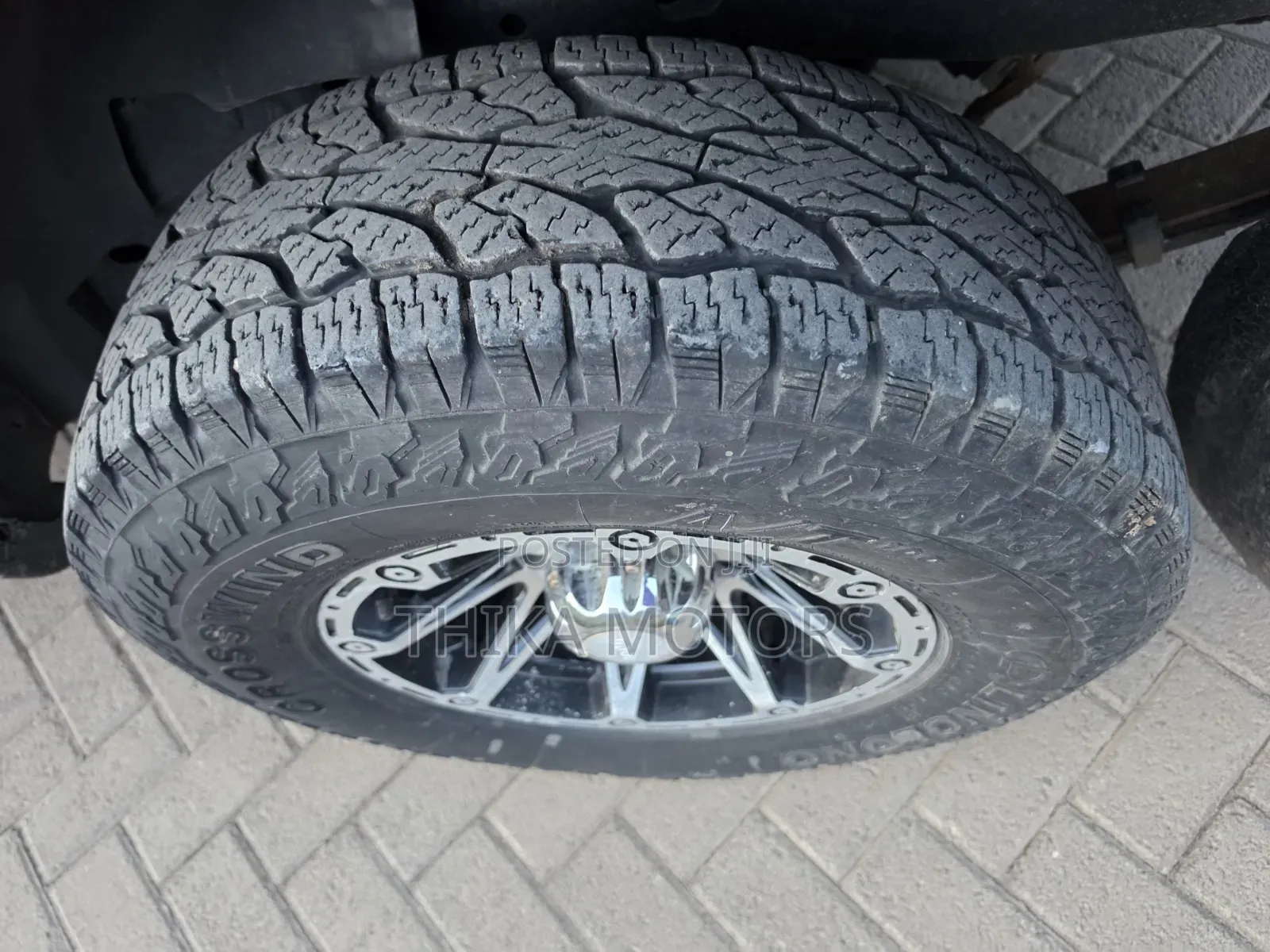Isuzu D-MAX 2013 Gray