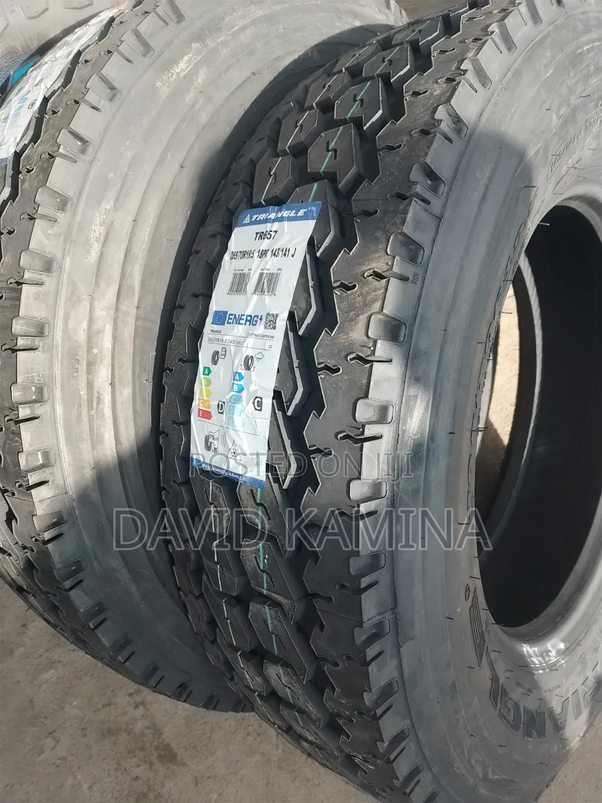 265/70 R19.5 Triangle