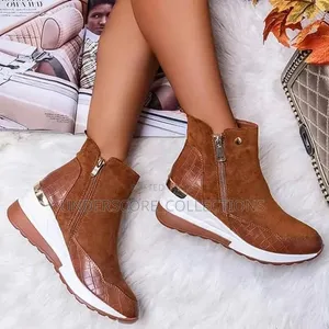 *Ladies Wedge Ankle Boots - Brown Suede*