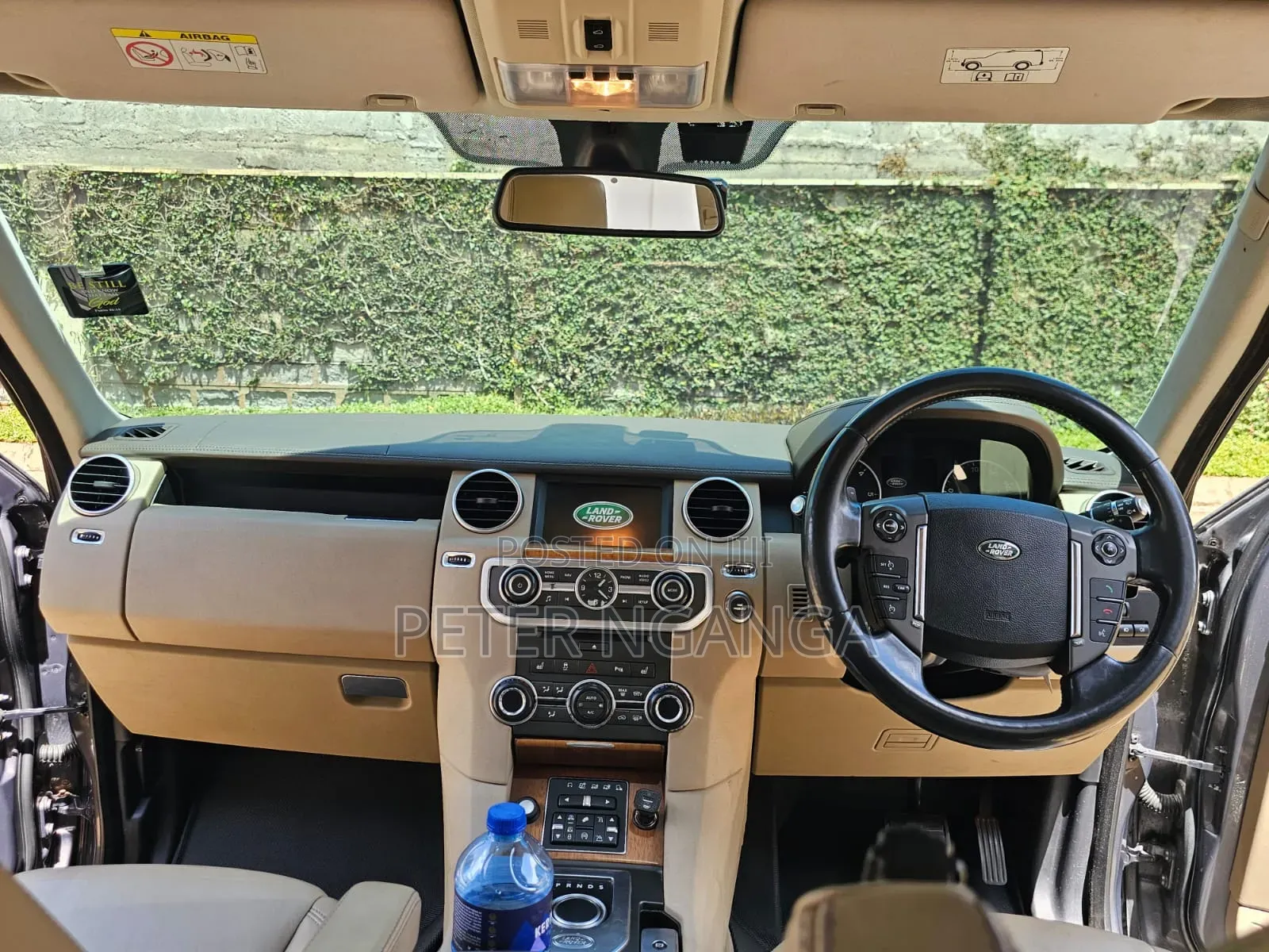 Land Rover Discovery 2016 Gray