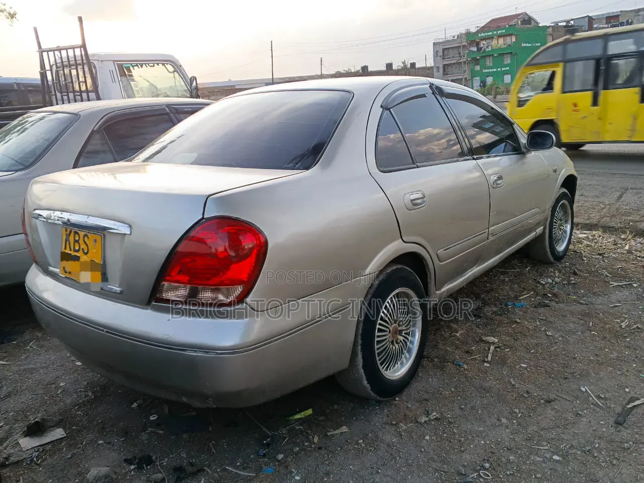Nissan Bluebird 2007