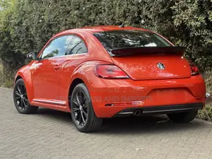Volkswagen Beetle 2019 Orange