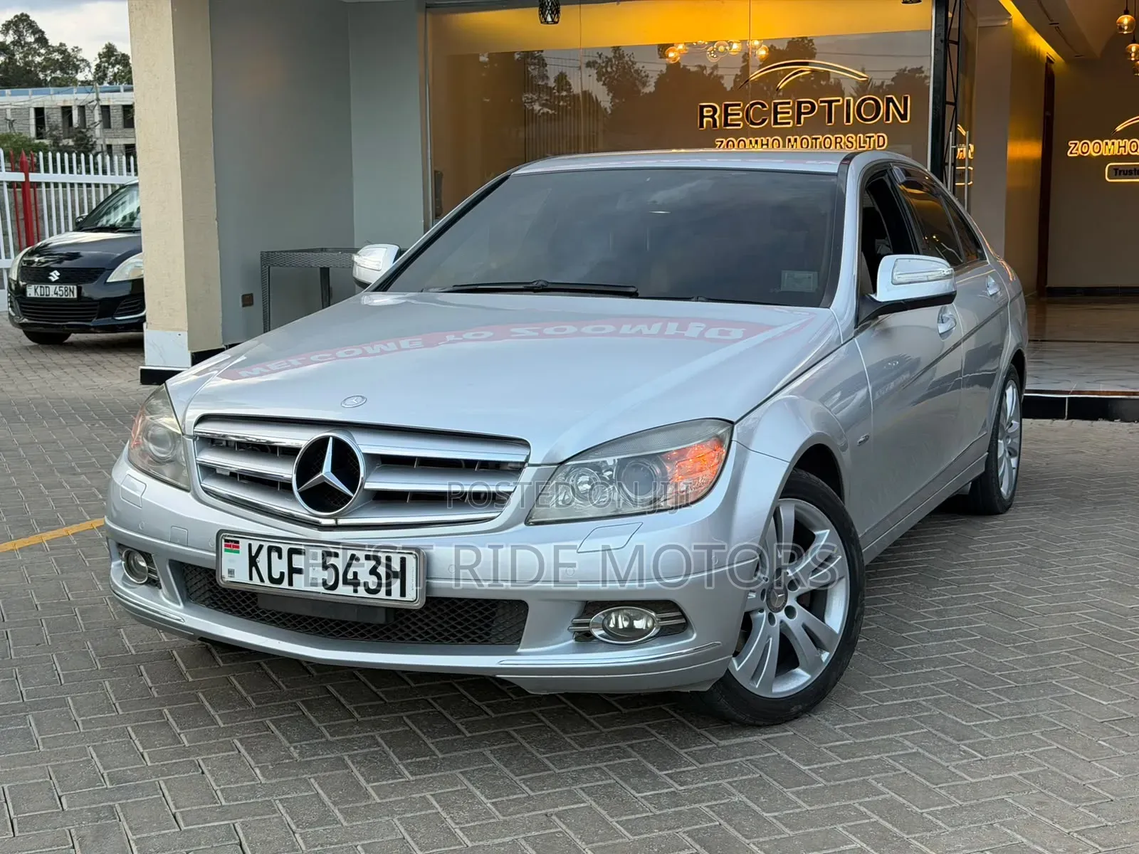 Mercedes-Benz C200 2008 Silver