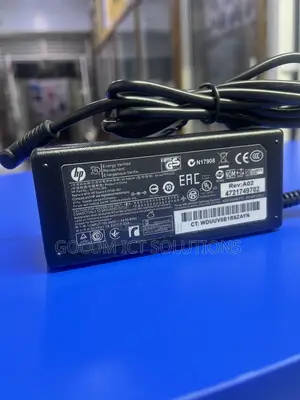 Hp19.5v 3.33A 65W Bluepin Adapter