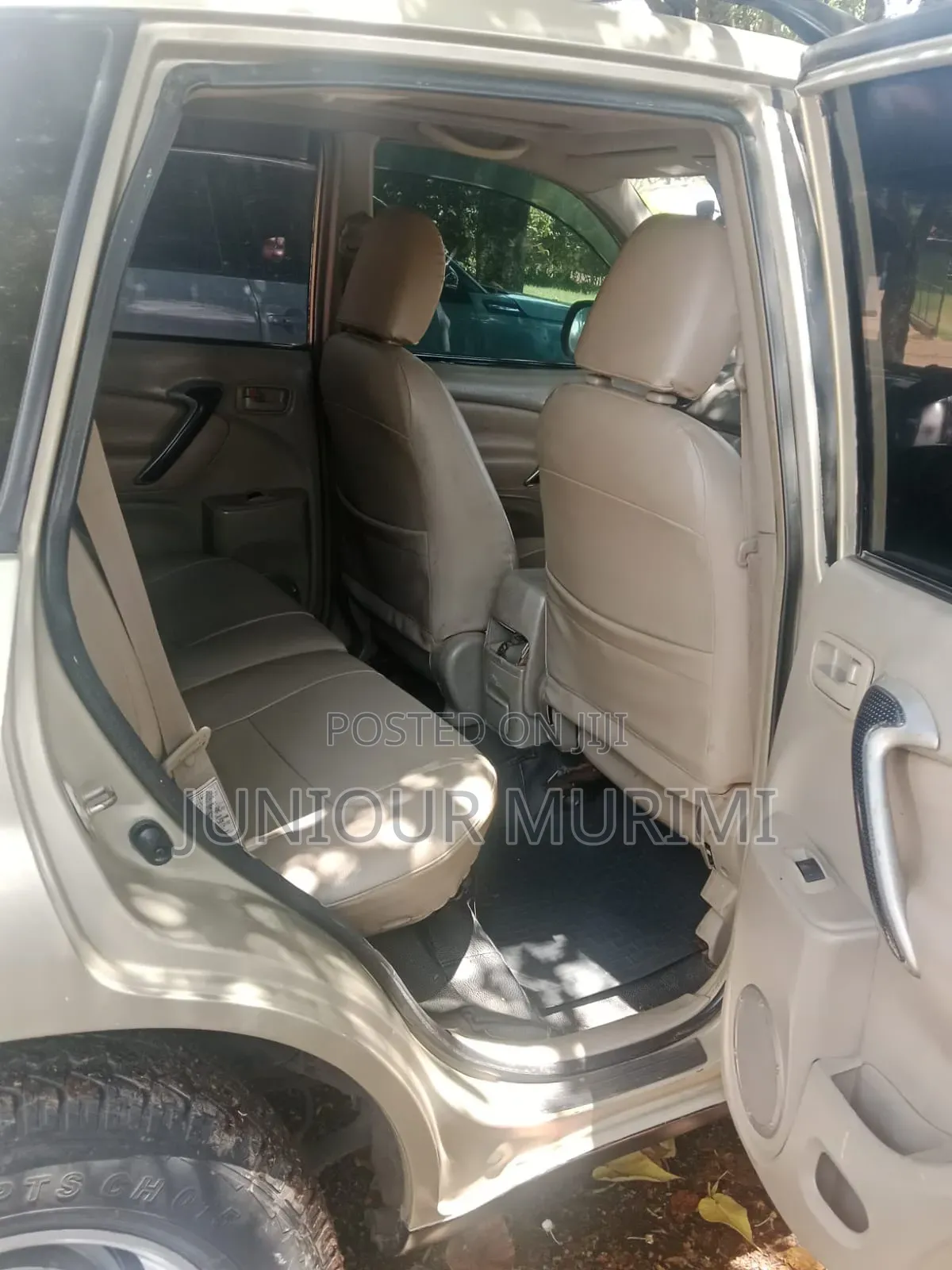 Toyota RAV4 Automatic 2000 Gold