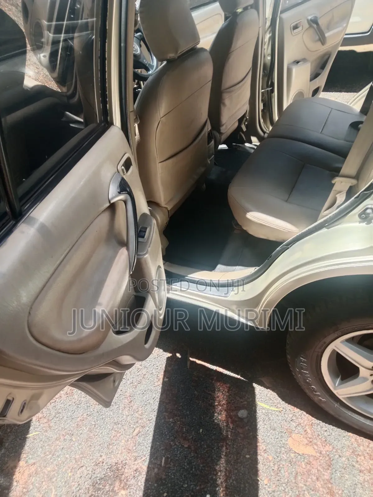 Toyota RAV4 Automatic 2000 Gold