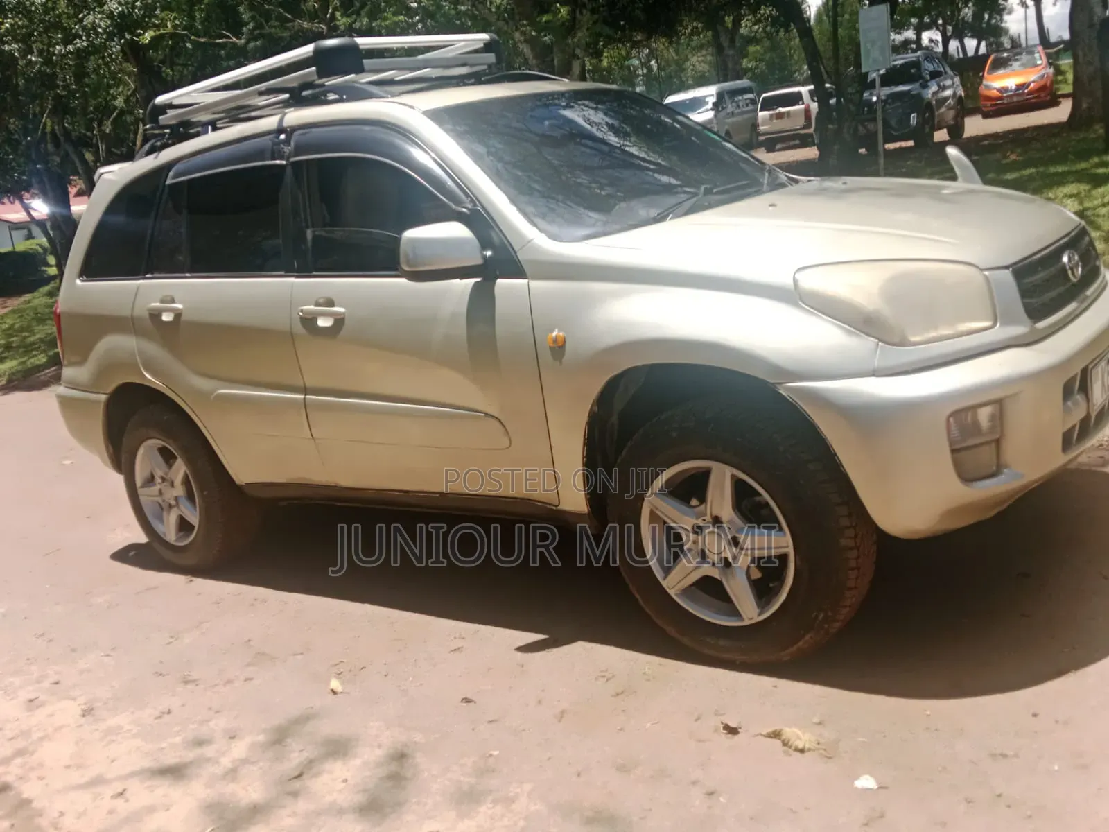 Toyota RAV4 Automatic 2000 Gold