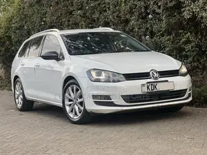 Volkswagen Golf Variant 2016 White