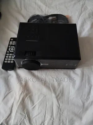 Crenova Mini HD Projector