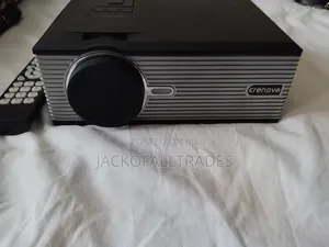Crenova Mini HD Projector