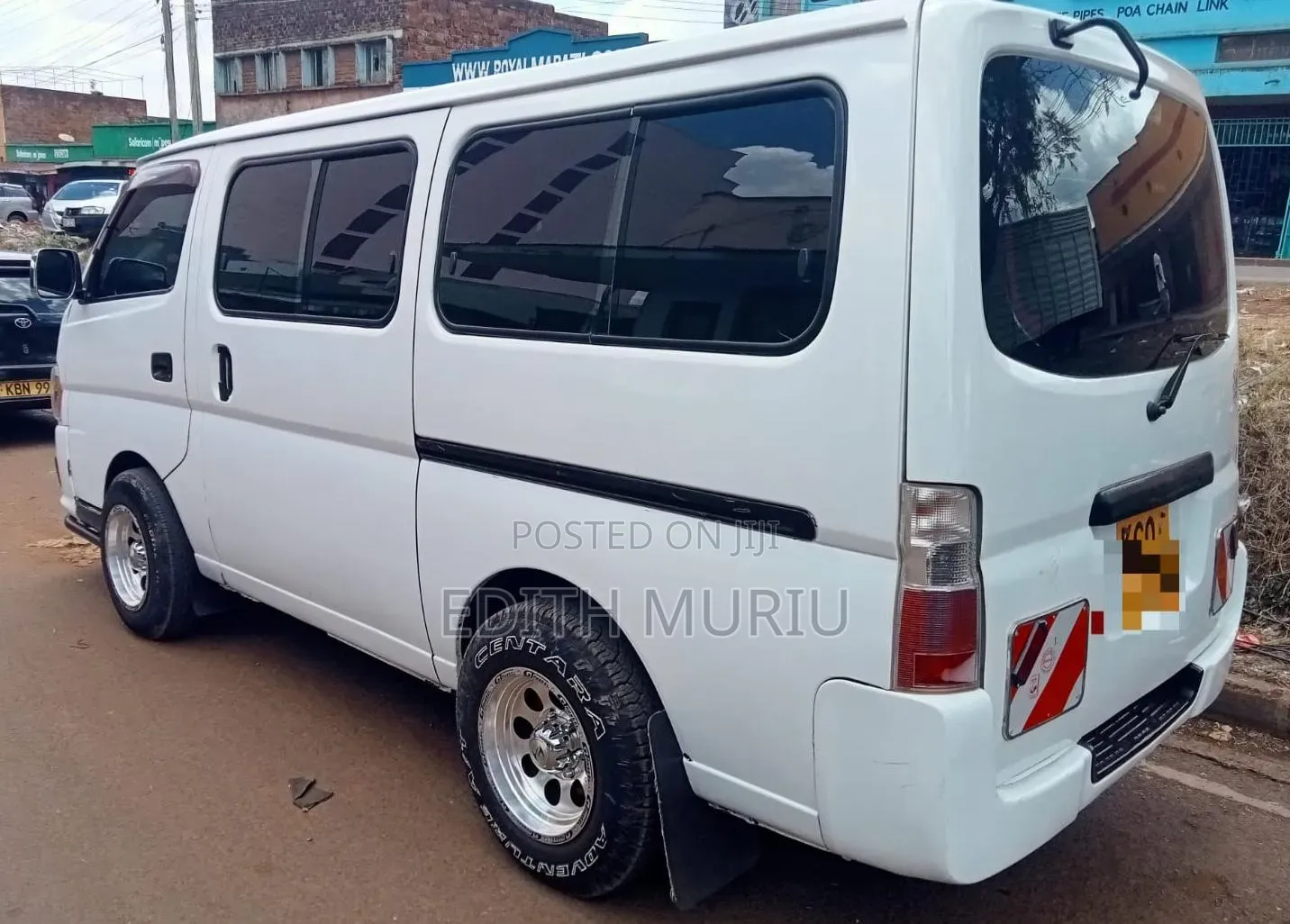 Nissan Caravan 2010 White