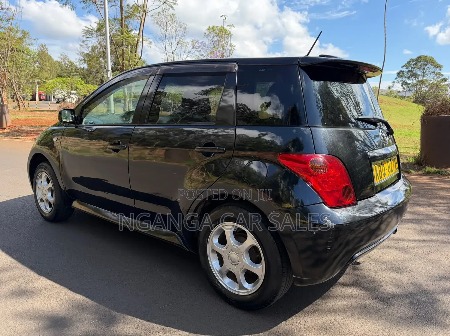 Toyota IST 2007 Black