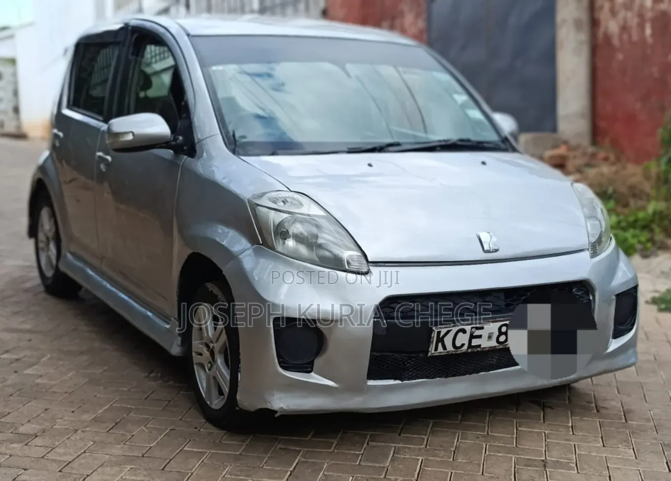 Toyota Passo 2010 Silver