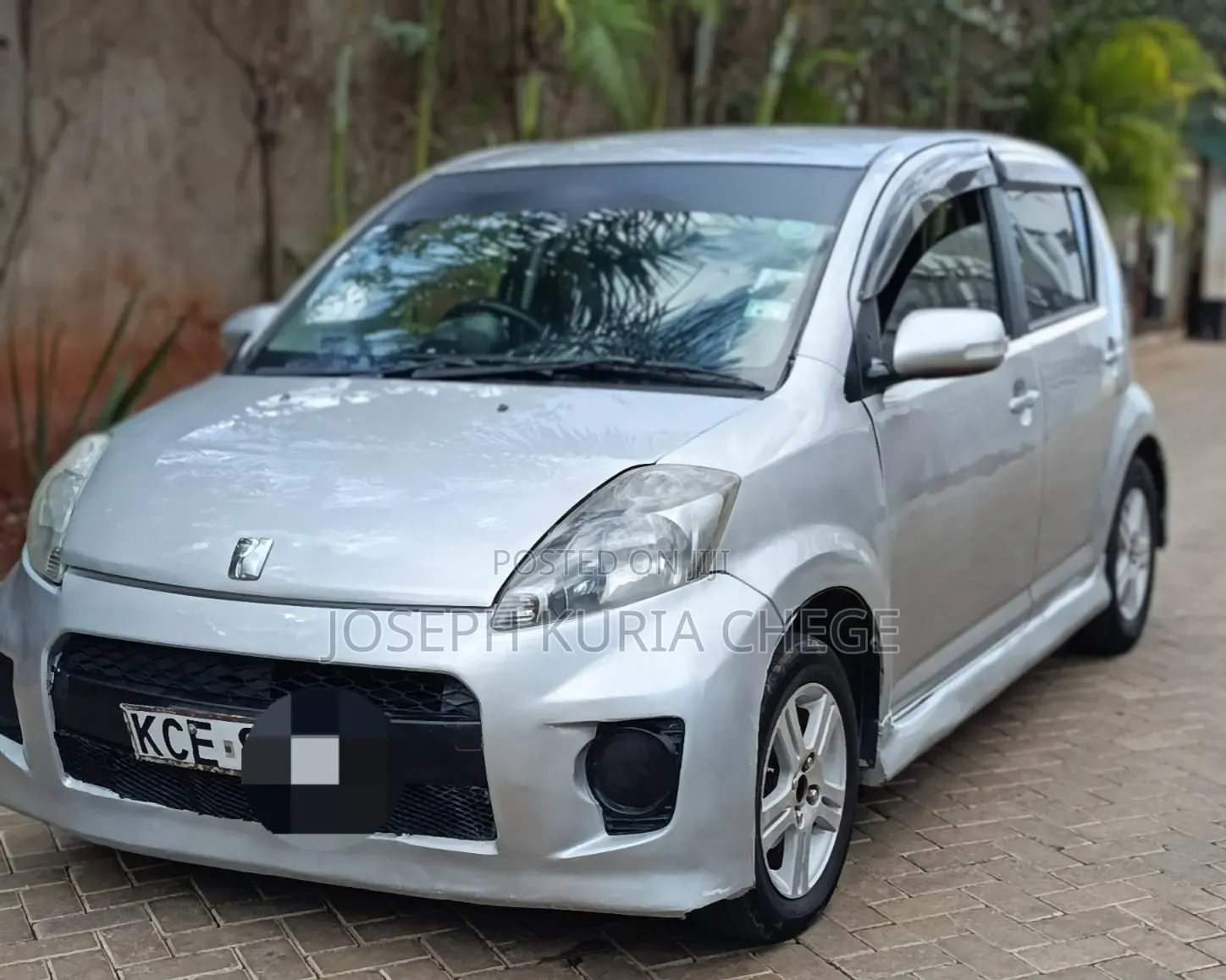 Toyota Passo 2010 Silver