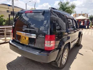 Jeep Cherokee 2010 Black