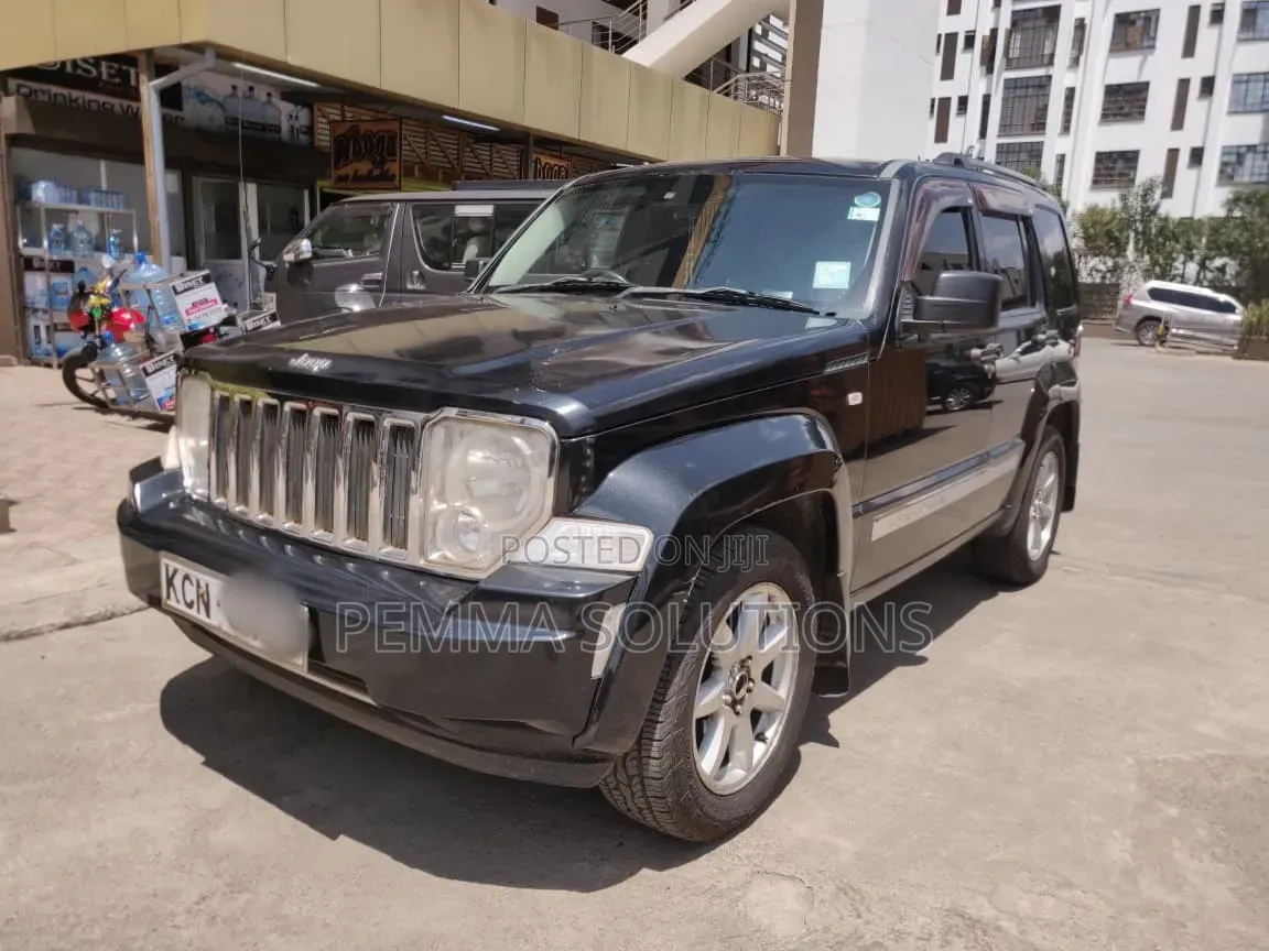Jeep Cherokee 2010 Black